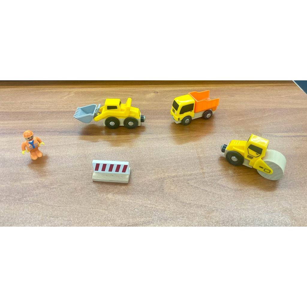 Juego de vehículos de construcción de madera  PlayTive