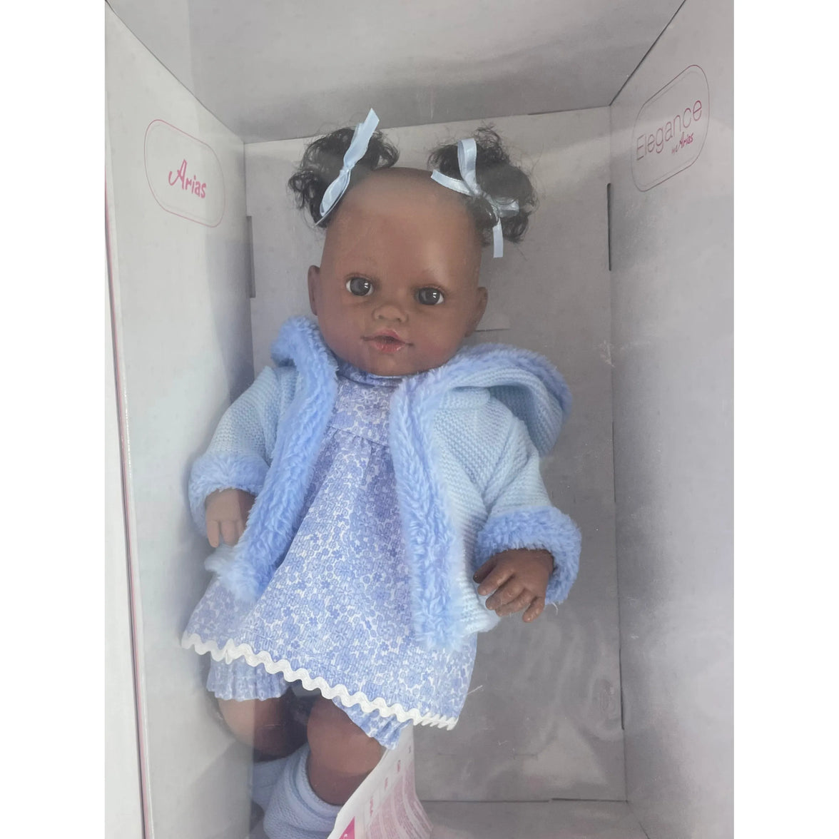 Muñeca Arias Elegance Morena con Vestido Azul con mecanismo. REf60259e